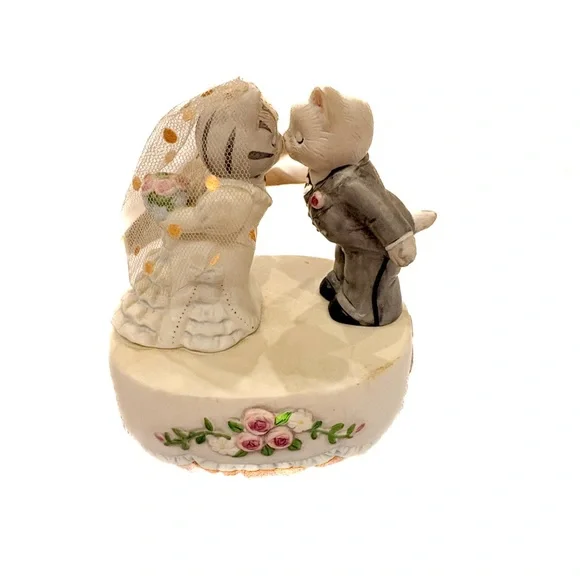 Vintage Schmid Musical Wedding Cats Figurine | Plays “Always” - Picture 4 of 10